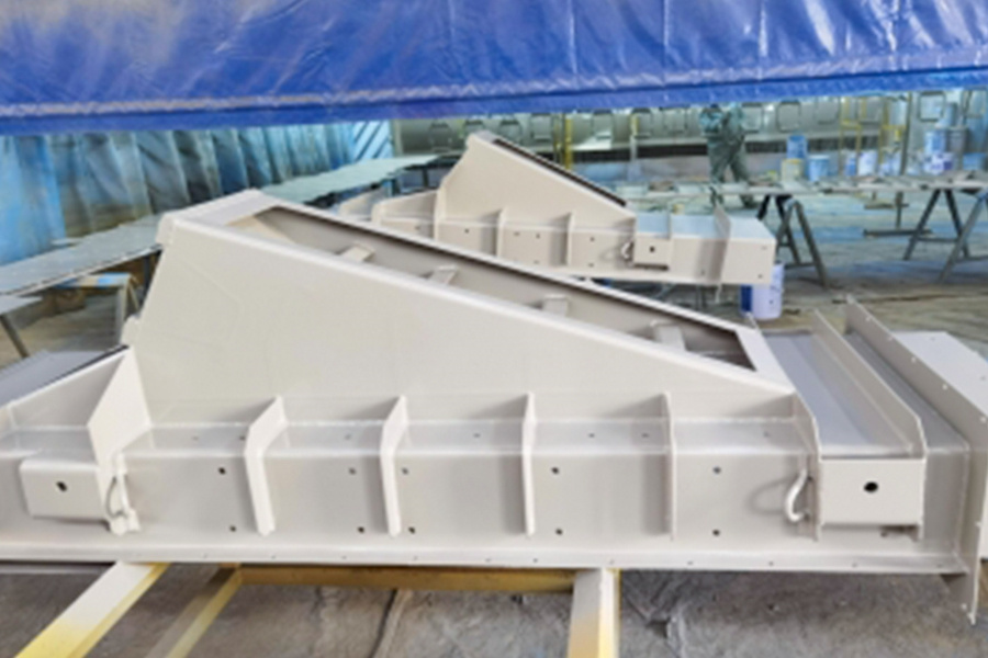 Titreşimi taşıyan mekanik yapı